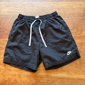 Nike Woven Flow Shorts